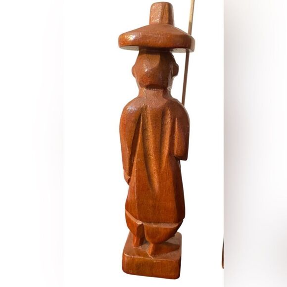 HAND CARVED WOODEN ASIAN FIGURES, set of 2 - Picture 4 of 6